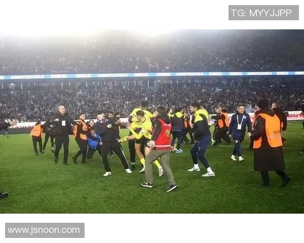 特拉布宗体育在新赛季展现强劲实力迎战劲敌全力争胜