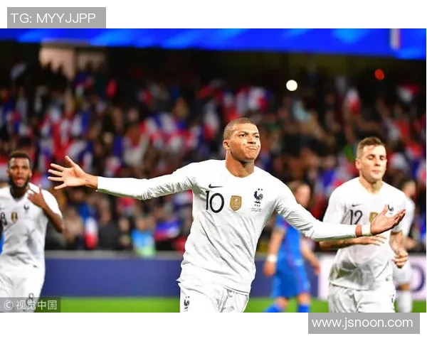 西班牙U18青年队对决意大利U18球队精彩赛事回顾与分析